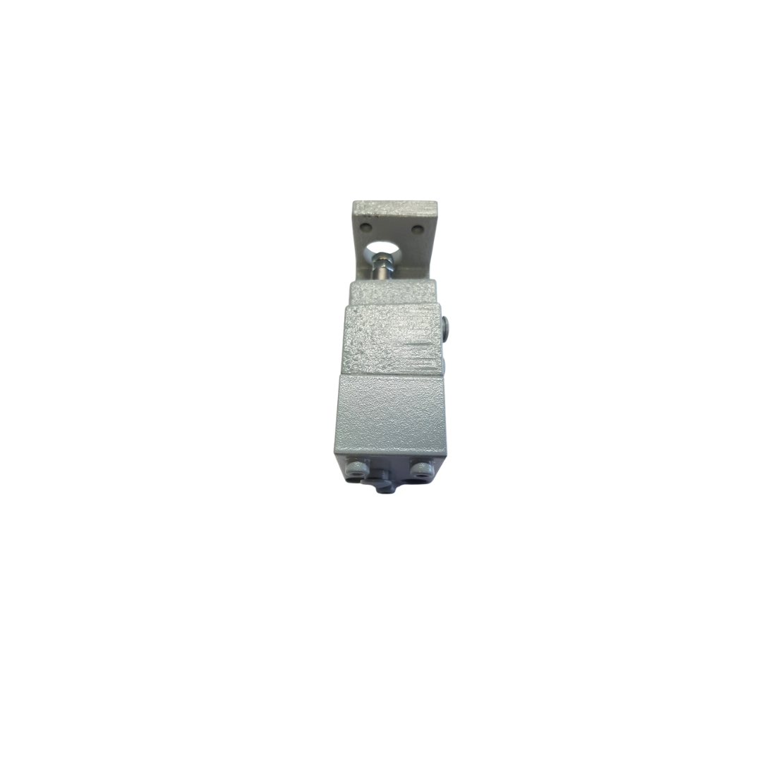Cutting pressure regulator