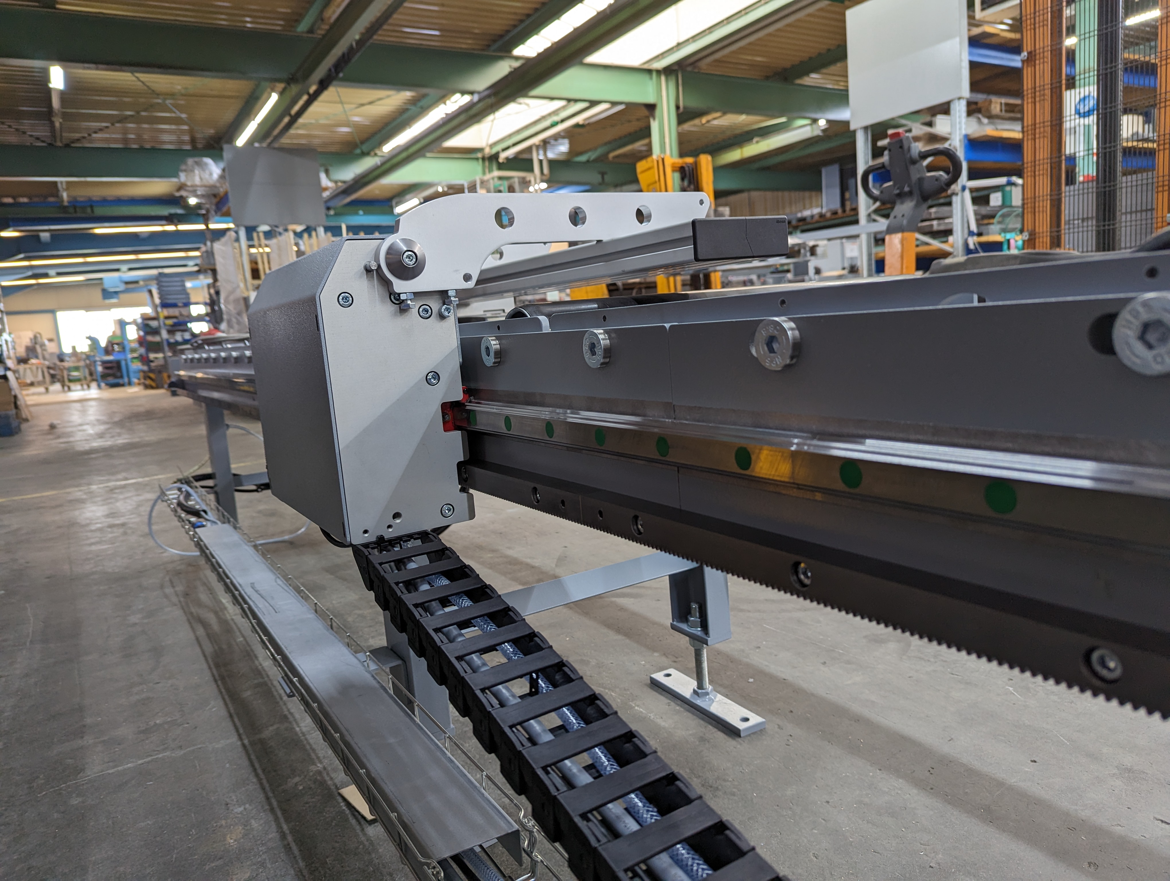 Measuring stop MEBA - MLA, automatic | 3m | Left - from the Machine | V ...